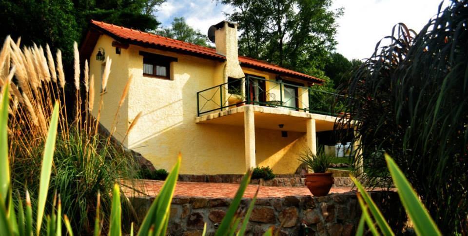 Cabanas El Mirador La Falda Ngoại thất bức ảnh
